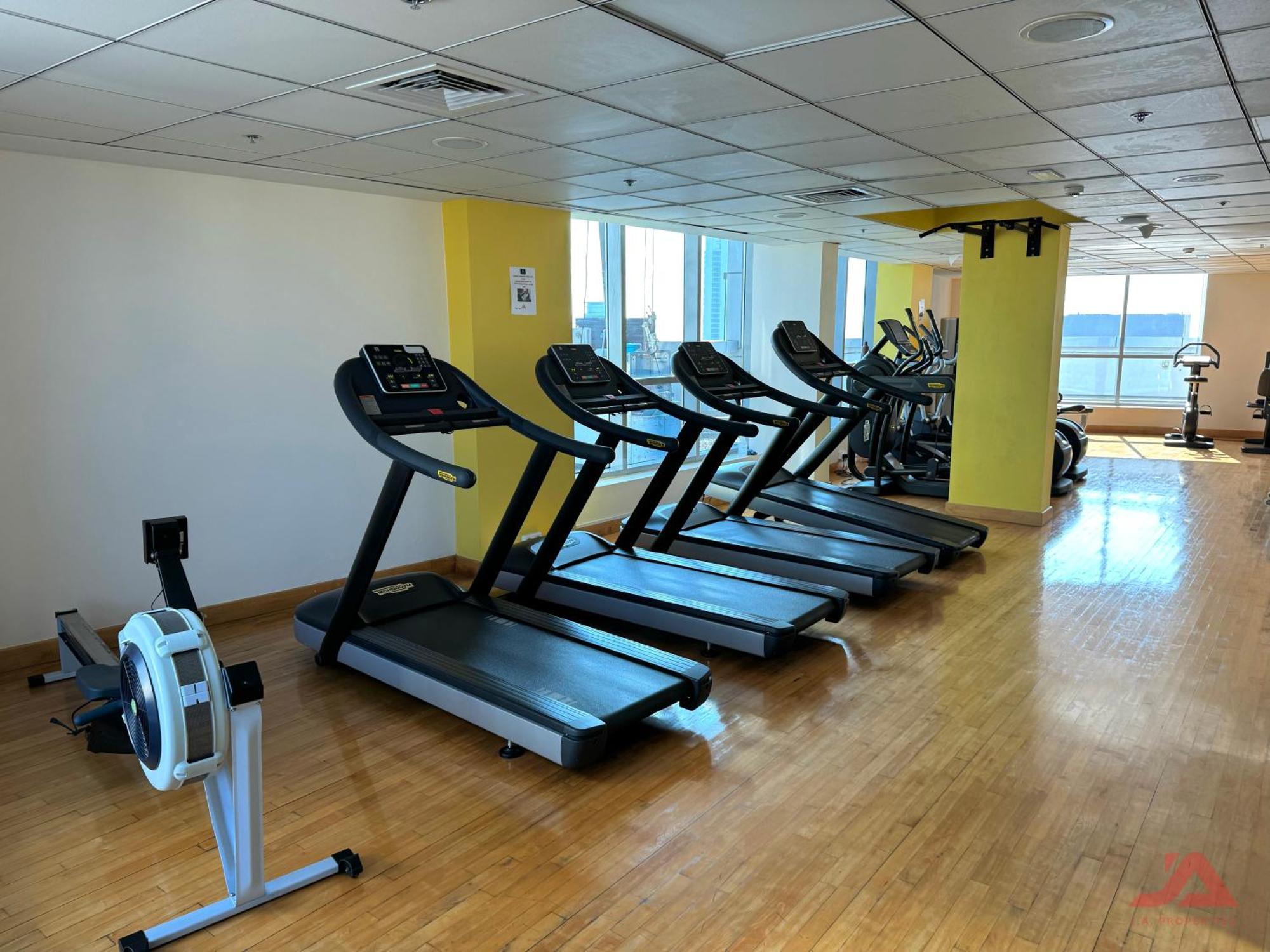 Cozy Marina View With Modern Gym & Pool, Steps To & Metro Appartamento *